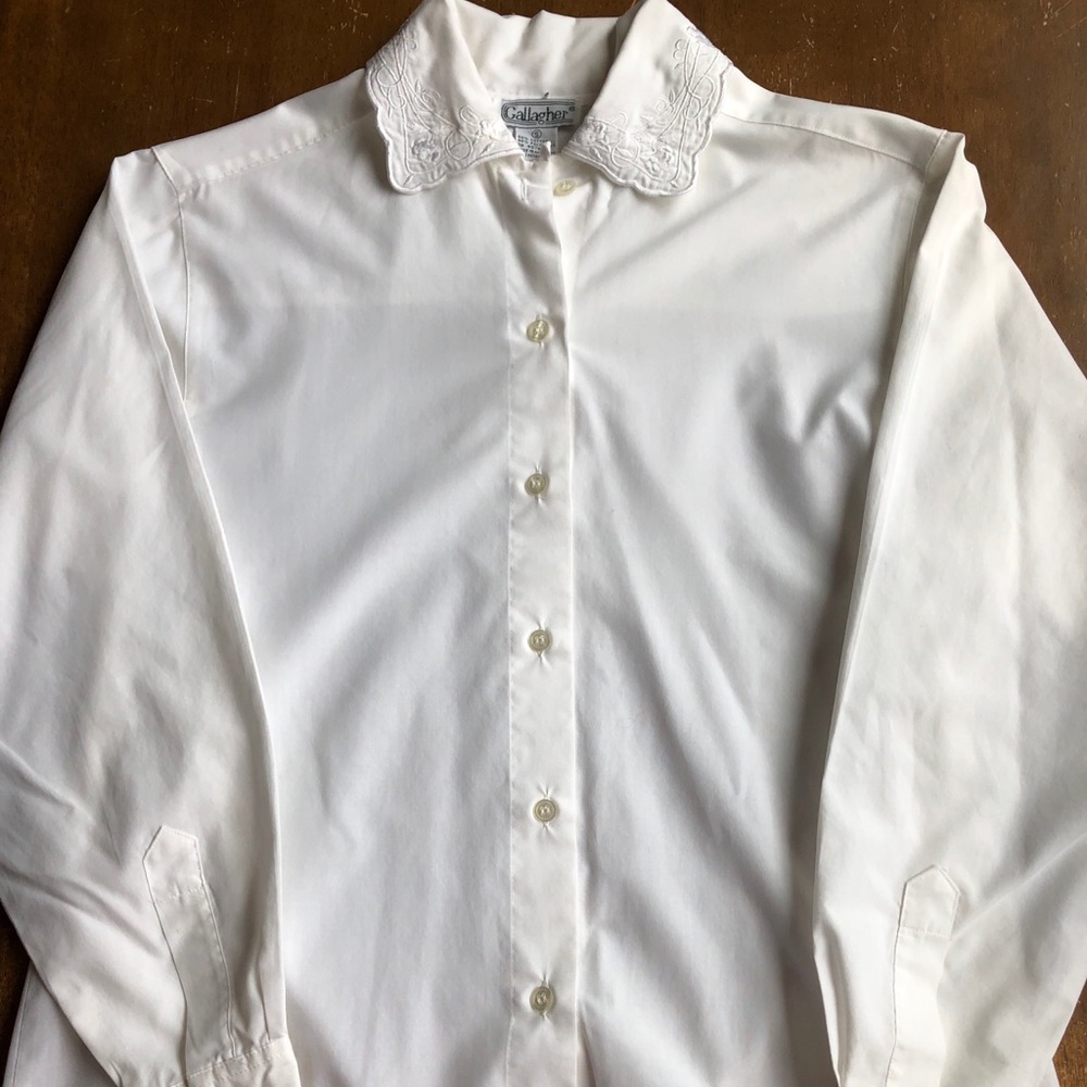 🔥White Dress Button Down Blouse, Size Small